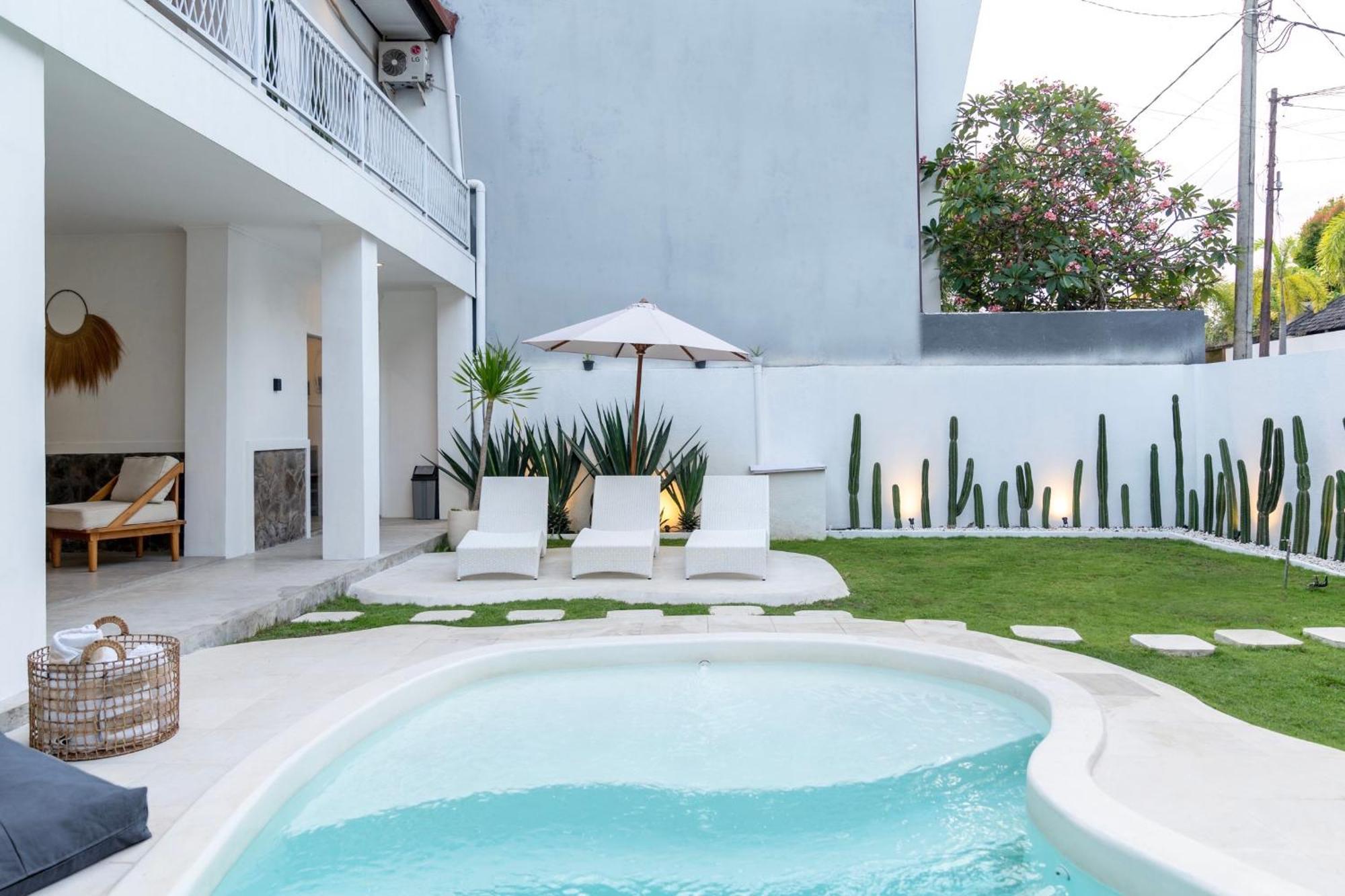 Casa de Lupe 5 bedrooms villa in Kerobokan Seminyak Buitenkant foto